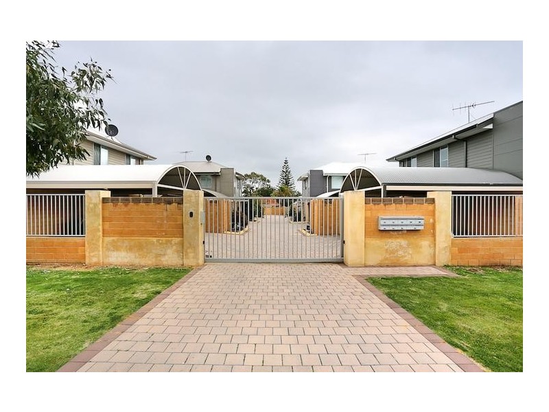 6/56 Randell Street, Mandurah WA 6210