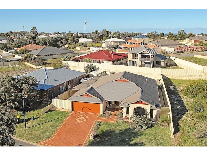 28 Albany Drive, Dawesville WA 6211