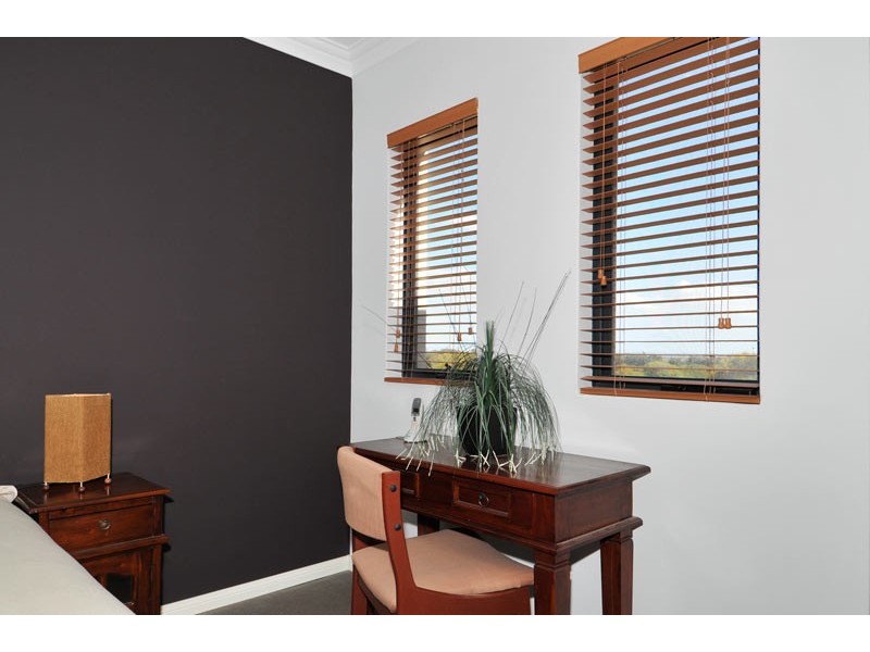 73 Darwin Terrace, Dudley Park WA 6210