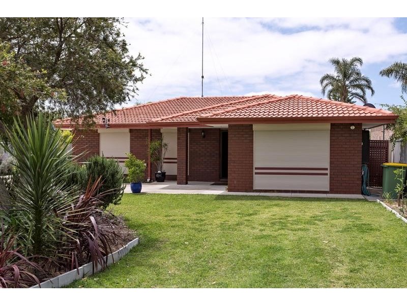 1/6 Cygni Street, Mandurah WA 6210