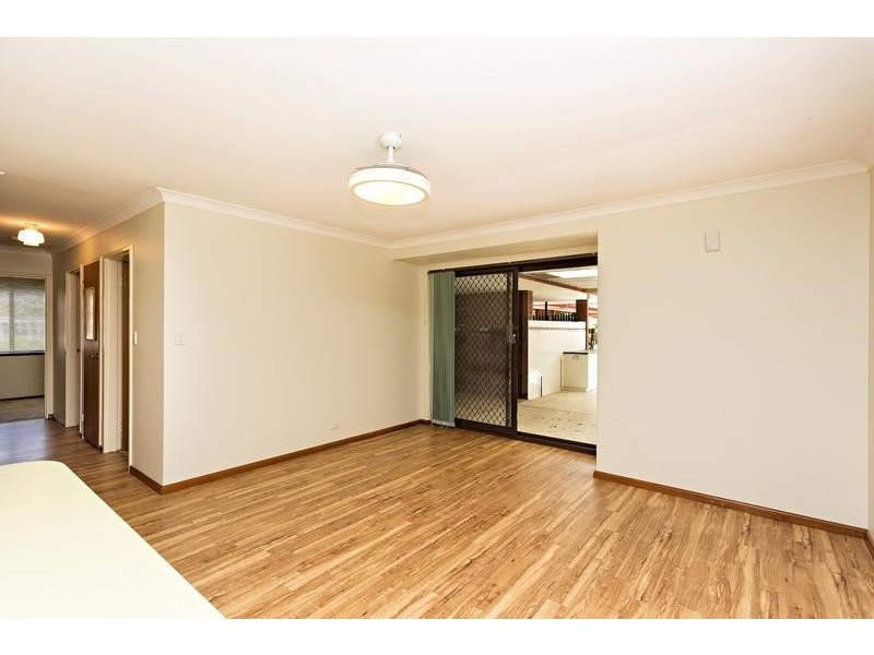 1/6 Cygni Street, Mandurah WA 6210