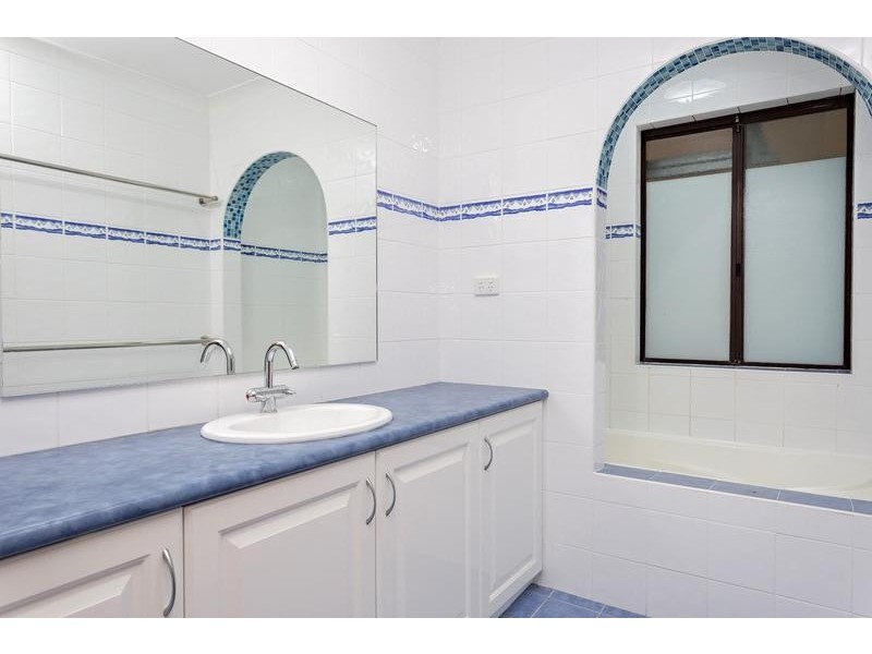 1/6 Cygni Street, Mandurah WA 6210