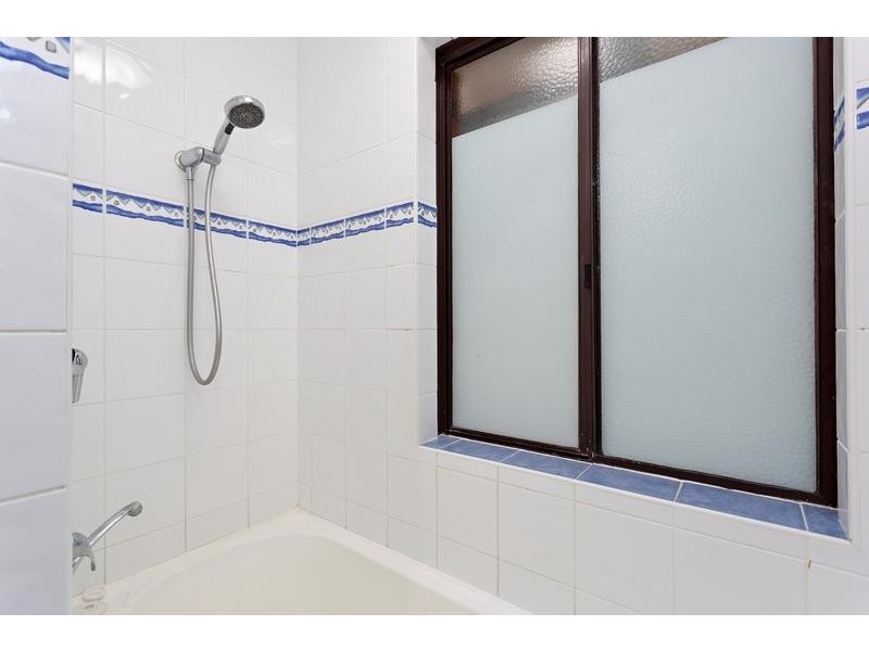 1/6 Cygni Street, Mandurah WA 6210