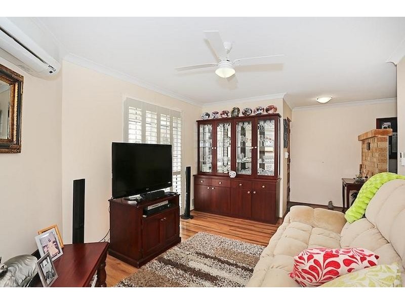 2/5 Falstaff Close, Greenfields WA 6210