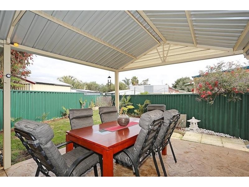 2/5 Falstaff Close, Greenfields WA 6210