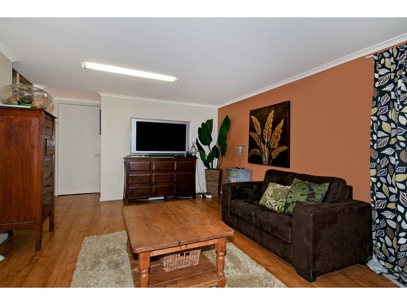 51 Coodanup Drive, Dudley Park WA 6210