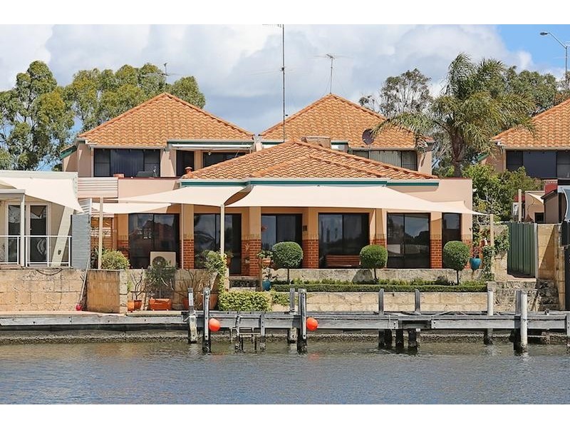 50 Waterside Drive, Dudley Park WA 6210