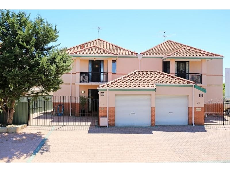 50 Waterside Drive, Dudley Park WA 6210