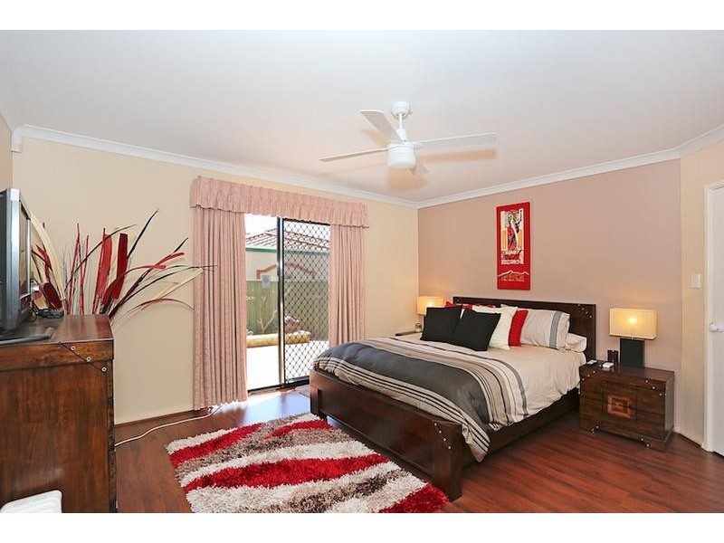 50 Waterside Drive, Dudley Park WA 6210