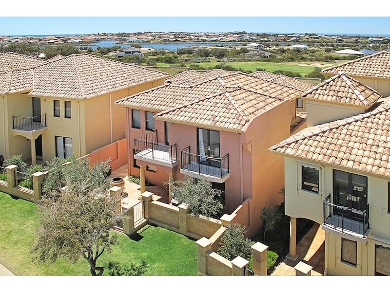 11/2 The Pass, Dawesville WA 6211