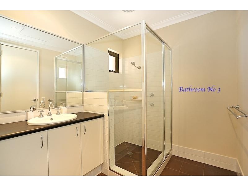 11/2 The Pass, Dawesville WA 6211