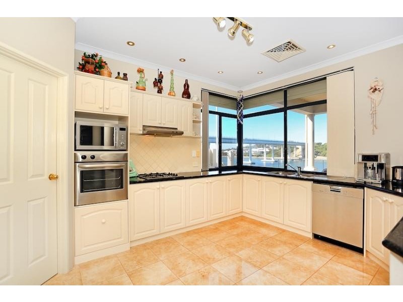 25 Captain Court, Mandurah WA 6210