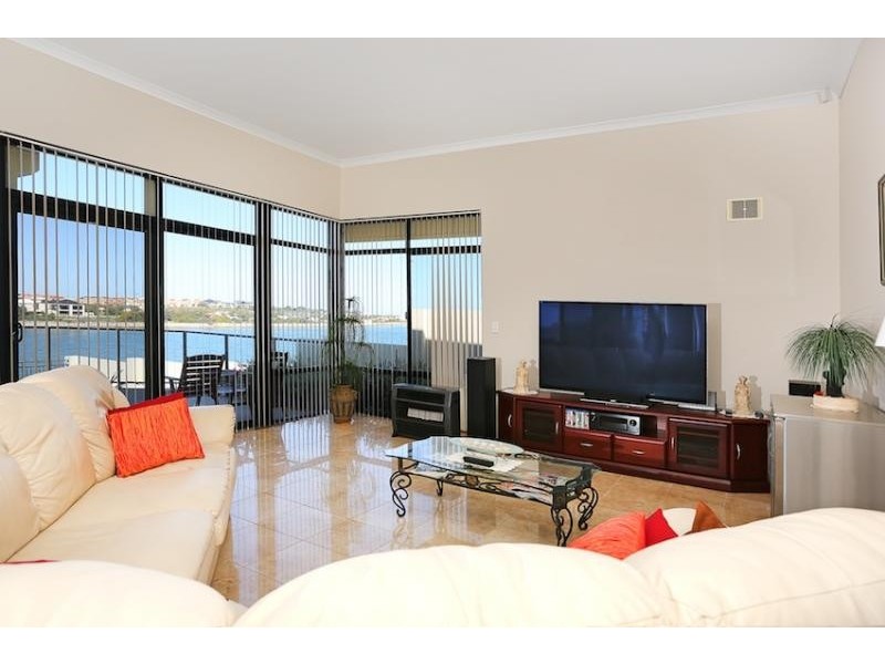 25 Captain Court, Mandurah WA 6210