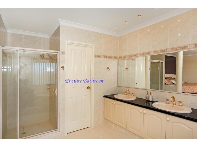 25 Captain Court, Mandurah WA 6210