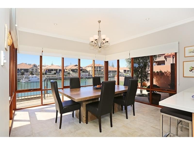 57/18 Port Quays, Wannanup WA 6210