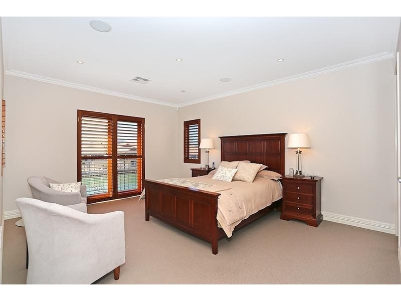 57/18 Port Quays, Wannanup WA 6210