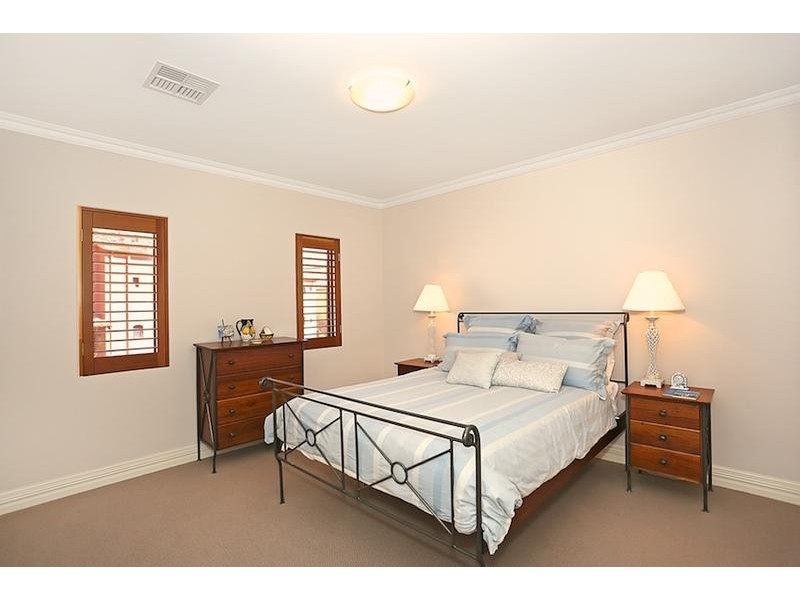 57/18 Port Quays, Wannanup WA 6210