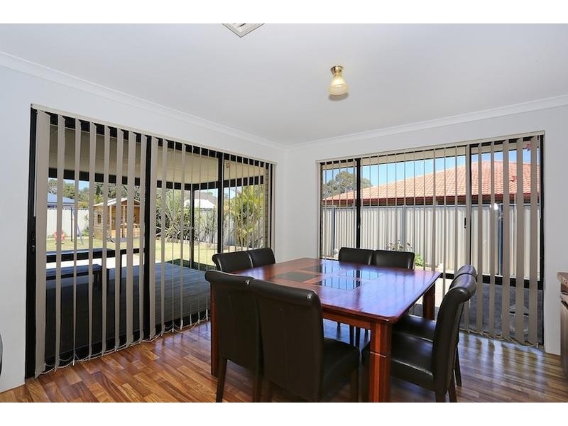 3 Sugar Bush Way, Meadow Springs WA 6210