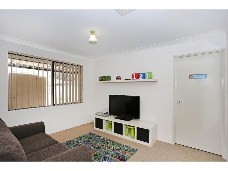 3 Sugar Bush Way, Meadow Springs WA 6210