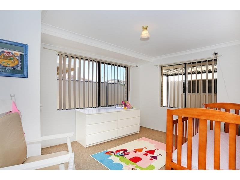 3 Sugar Bush Way, Meadow Springs WA 6210