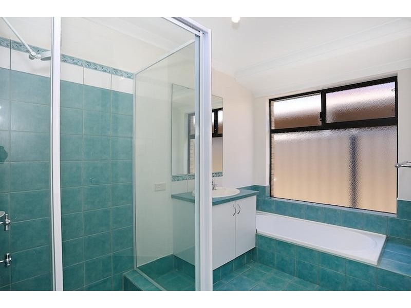 3 Sugar Bush Way, Meadow Springs WA 6210