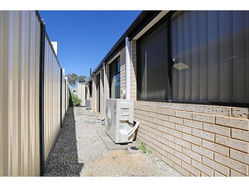 3 Sugar Bush Way, Meadow Springs WA 6210