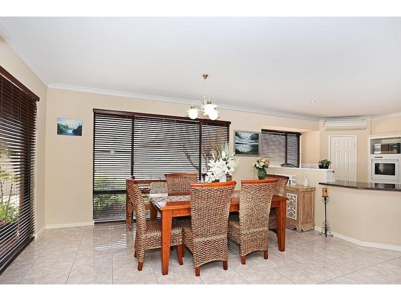 34 Tallas Road, Silver Sands WA 6210