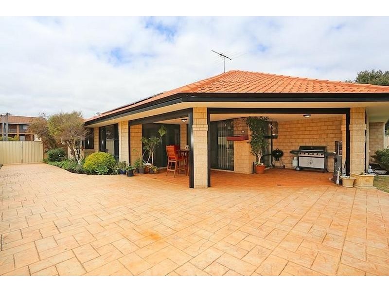 34 Tallas Road, Silver Sands WA 6210