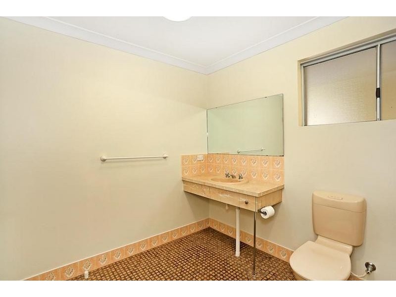 3 Sandalwood Parade, Halls Head WA 6210