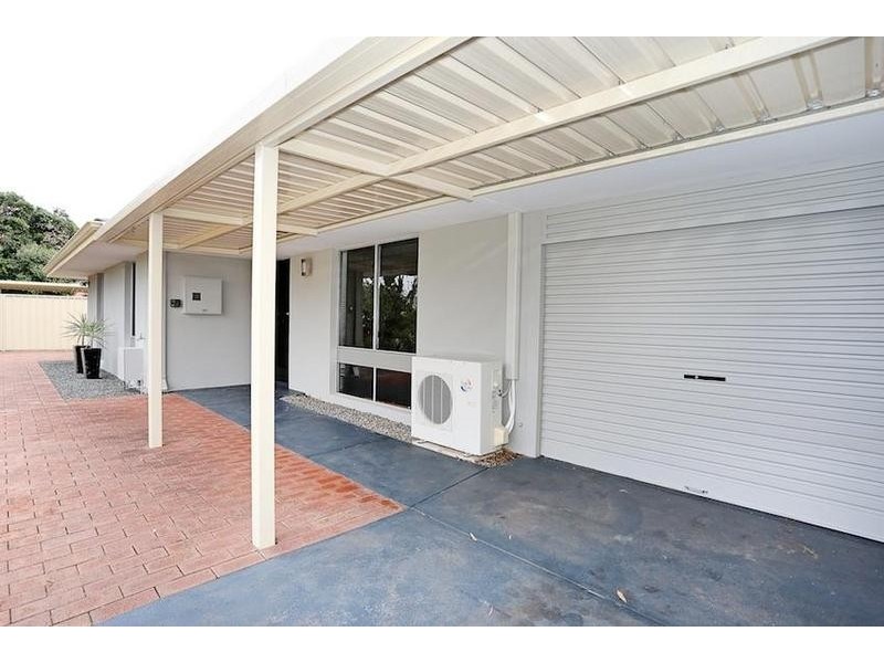 3 Sandalwood Parade, Halls Head WA 6210