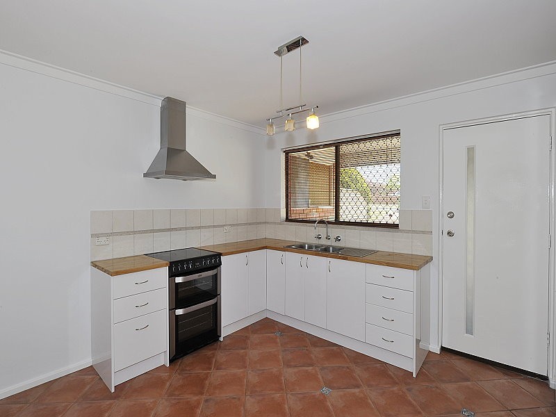 1/19 Creery Street, Dudley Park WA 6210