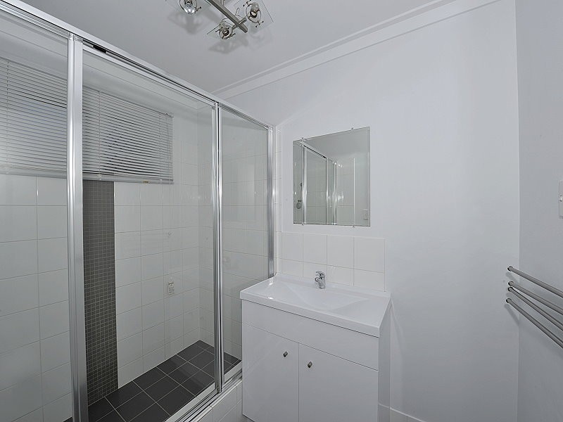 1/19 Creery Street, Dudley Park WA 6210