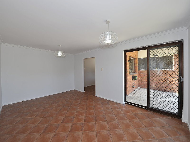 1/19 Creery Street, Dudley Park WA 6210