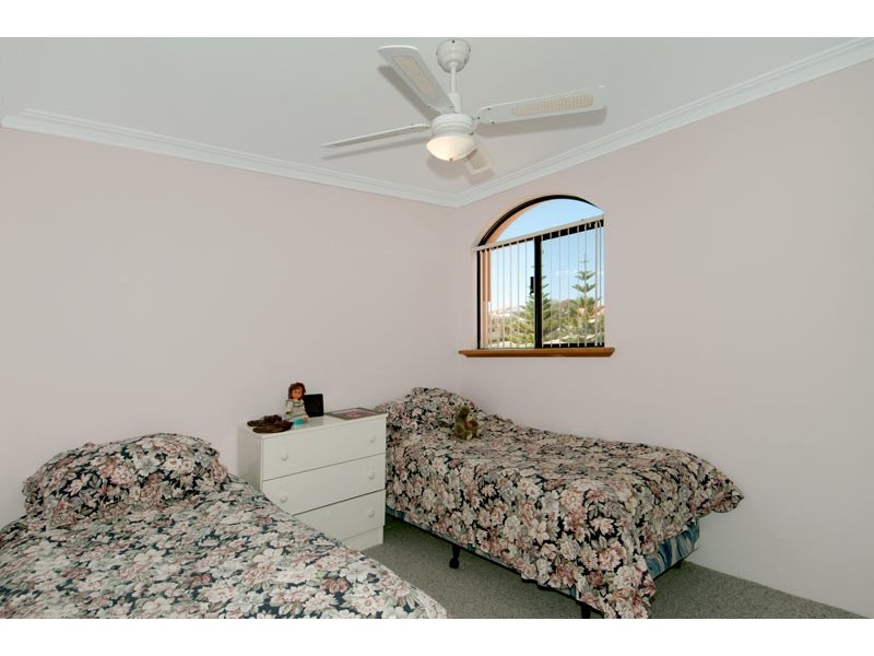 54 Batavia Avenue, Wannanup WA 6210