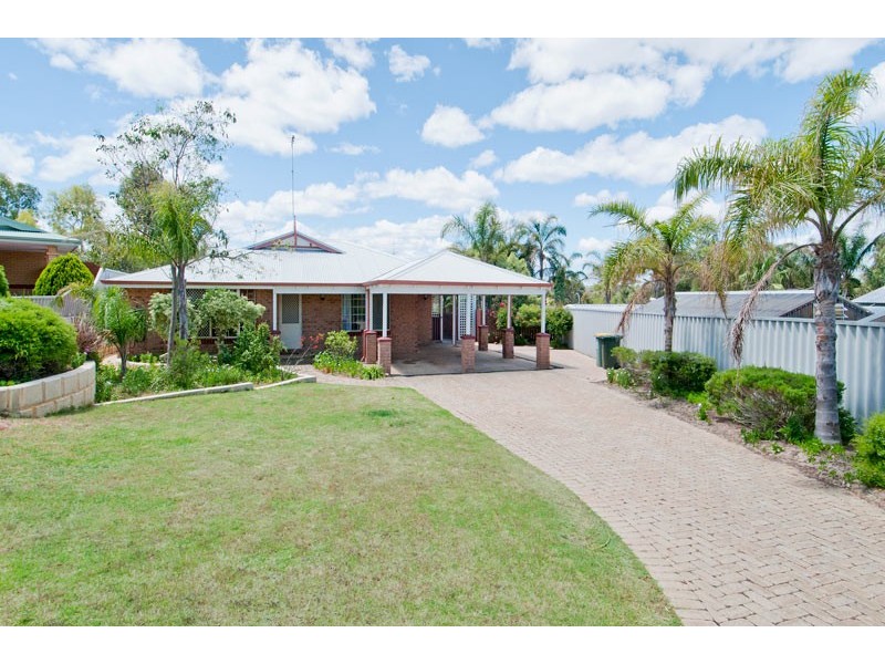 3 Sage Court, Halls Head WA 6210