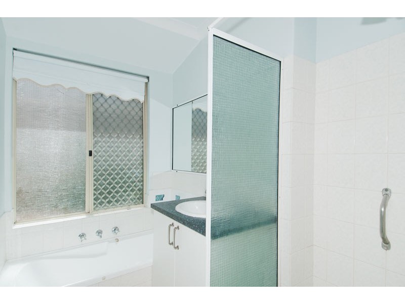 3 Sage Court, Halls Head WA 6210