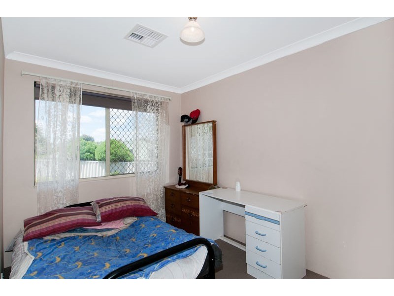 3 Sage Court, Halls Head WA 6210