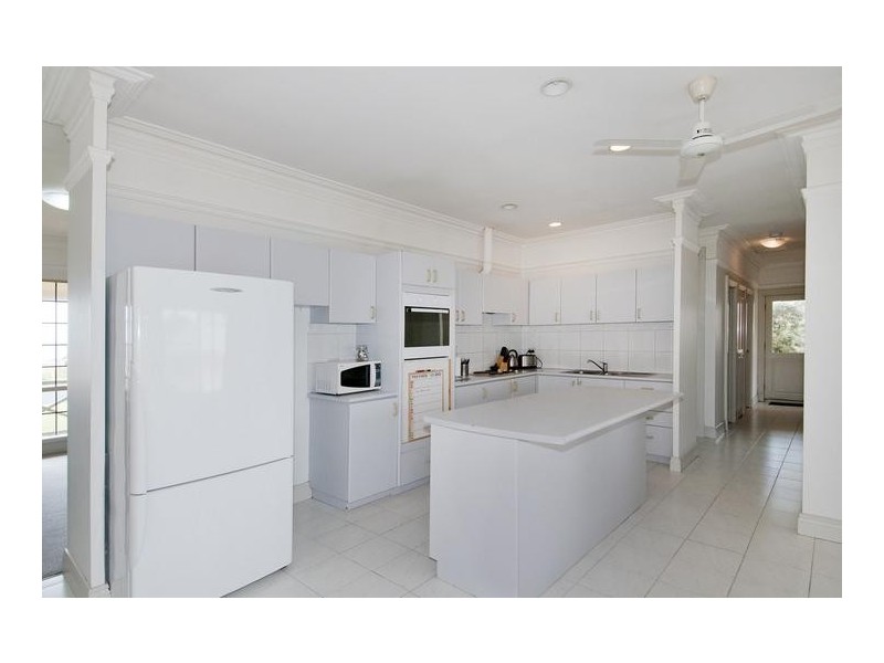 35 Orestes Street, San Remo WA 6210