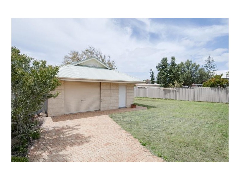 35 Orestes Street, San Remo WA 6210