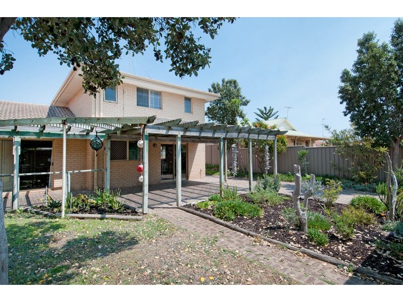 33 Orestes Street, San Remo WA 6210