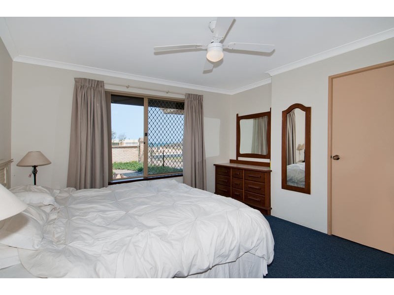 33 Orestes Street, San Remo WA 6210