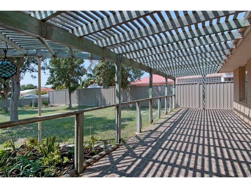 33 Orestes Street, San Remo WA 6210