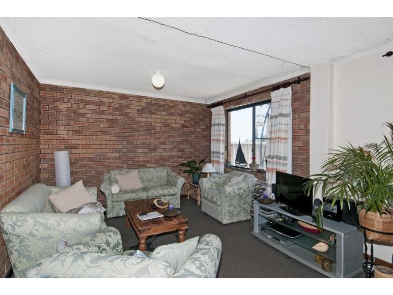 10/35A Halls Head Parade, Halls Head WA 6210