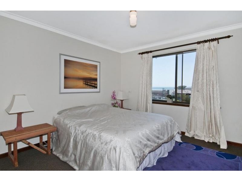 10/35A Halls Head Parade, Halls Head WA 6210