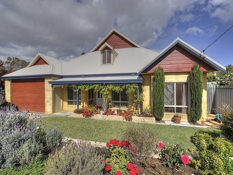 21 Clytie Road, Silver Sands WA 6210