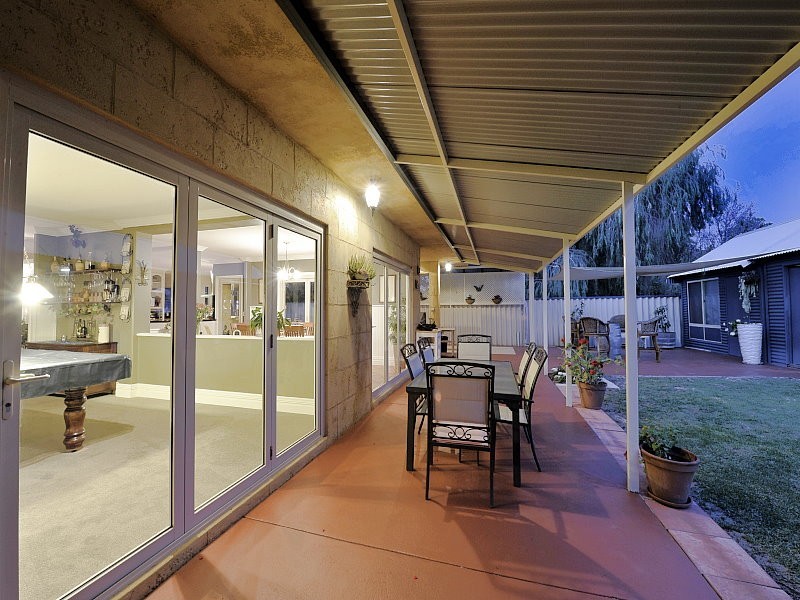 21 Clytie Road, Silver Sands WA 6210