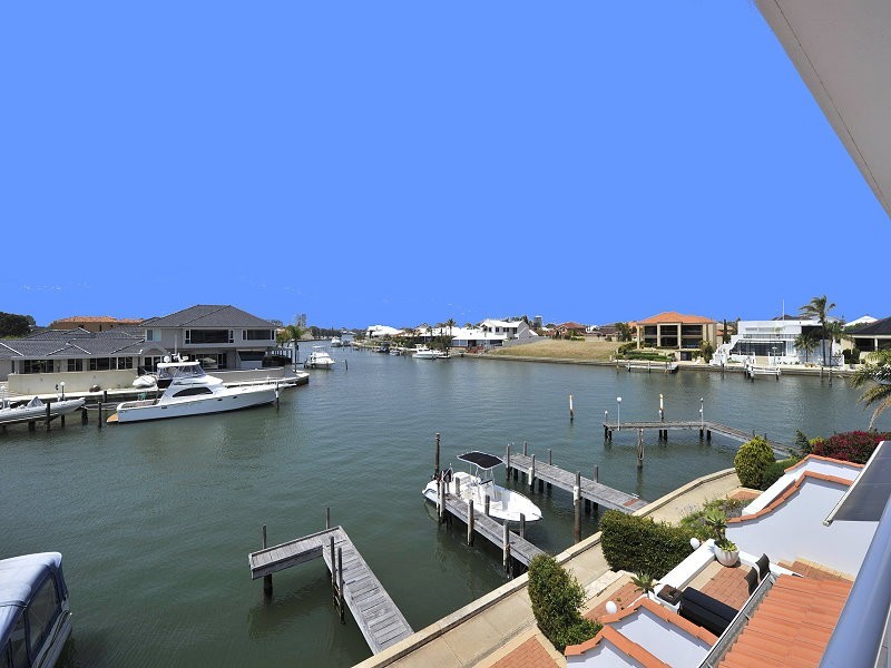 10/20 Baruna Court, Halls Head WA 6210