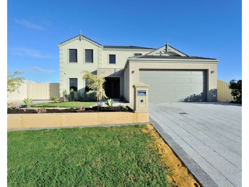 5 Lady Stirling Parade, Madora Bay WA 6210