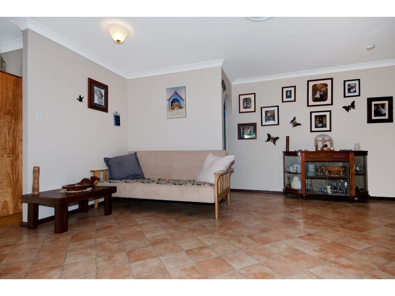 23 Elmore Way, Dudley Park WA 6210