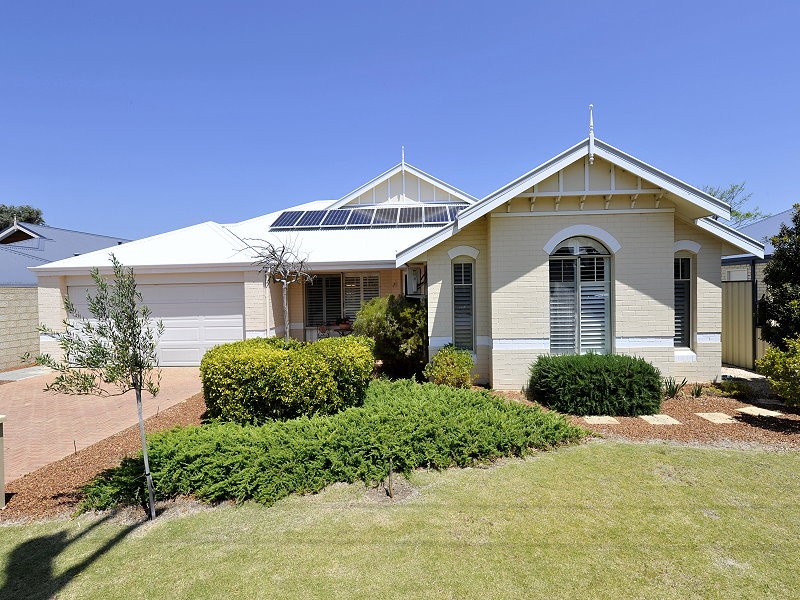 26 Iluka Road, Dawesville WA 6211